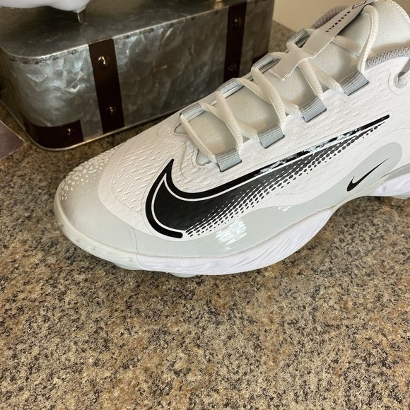 Nike Alpha Huarache Elite 4 Low FD2745-100 White Baseball Cleats‎ Men’s size 13 - Picture 3 of 9